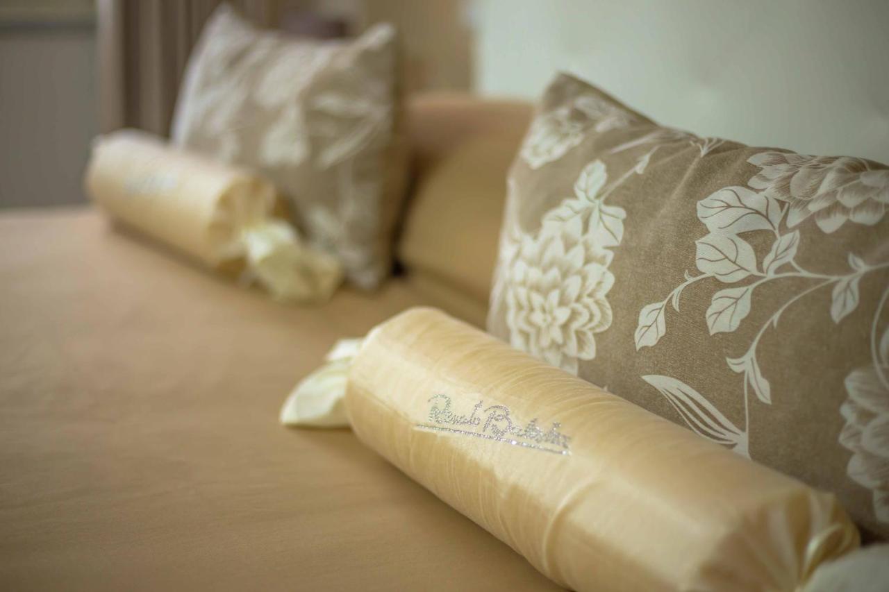 House Da Mary Apartment Caserta Ngoại thất bức ảnh