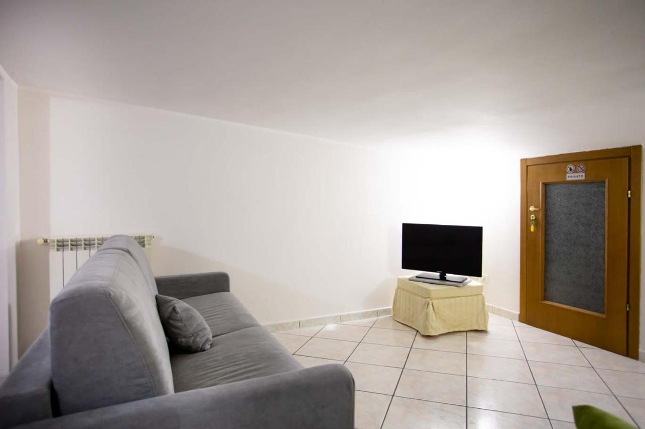 House Da Mary Apartment Caserta Ngoại thất bức ảnh